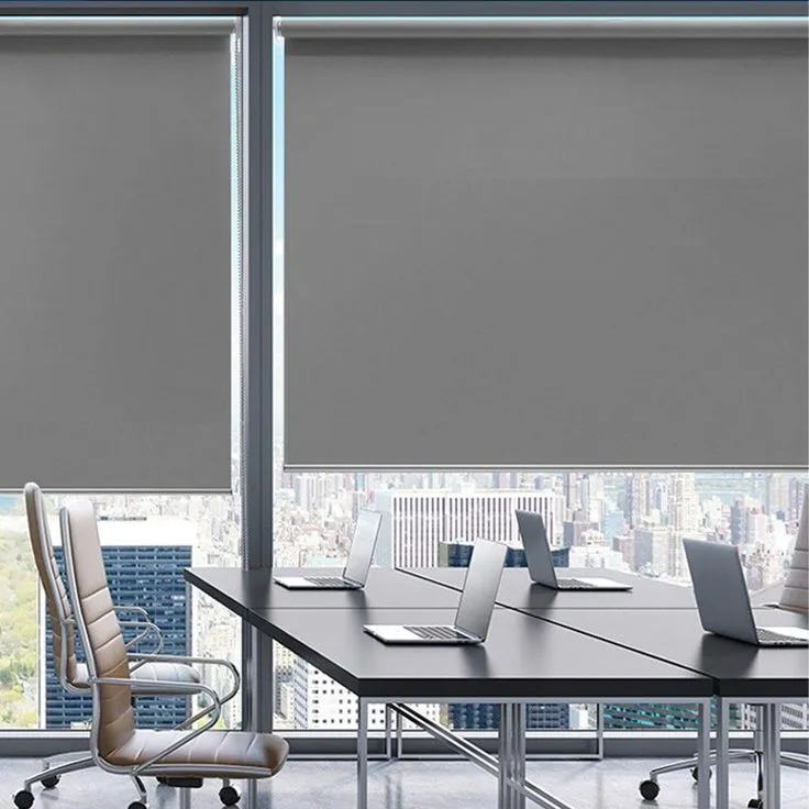 store enrouleur sur mesure au Maroc